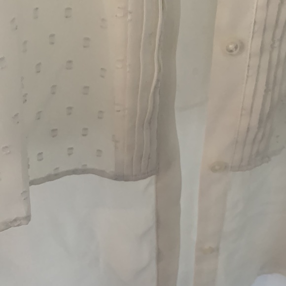 Banana republic white/cream blouse. *UNWORN* - Picture 3 of 5